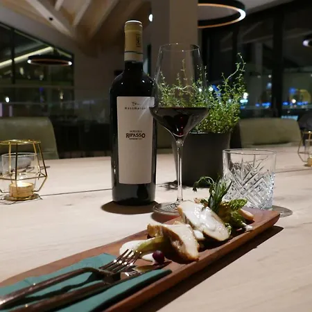Alpchalet Bellevue Hotel 3*